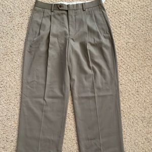 Brooks Brothers pants NWT